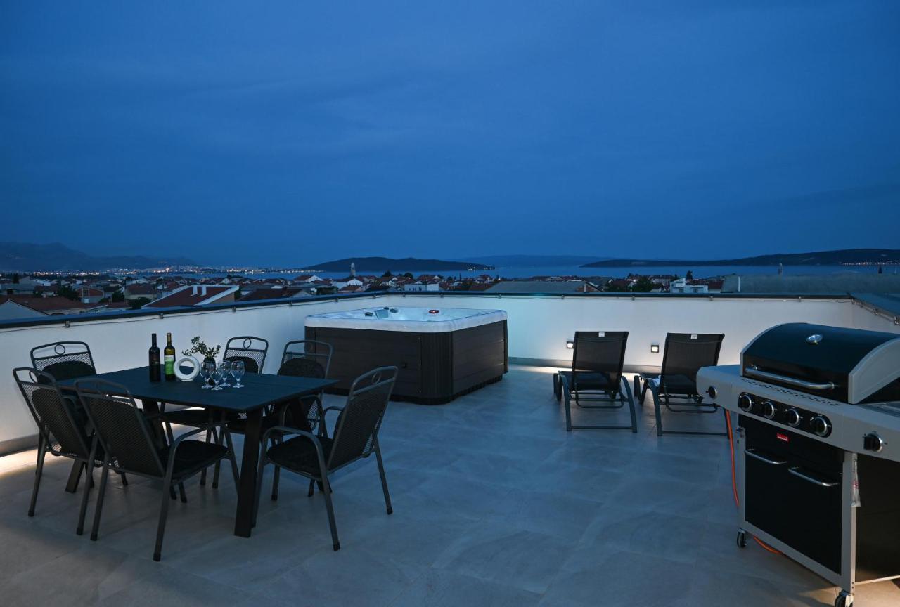 Rooftop New Castel 2023 Kastela Exterior photo
